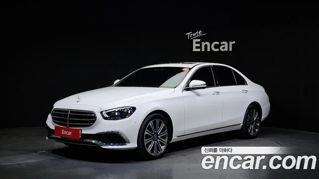 Mercedes-Benz E-class E300e 4MATIC Exclusive