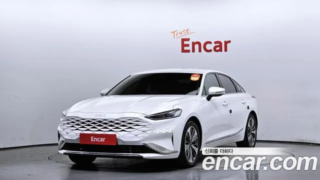 Kia K8 Signature