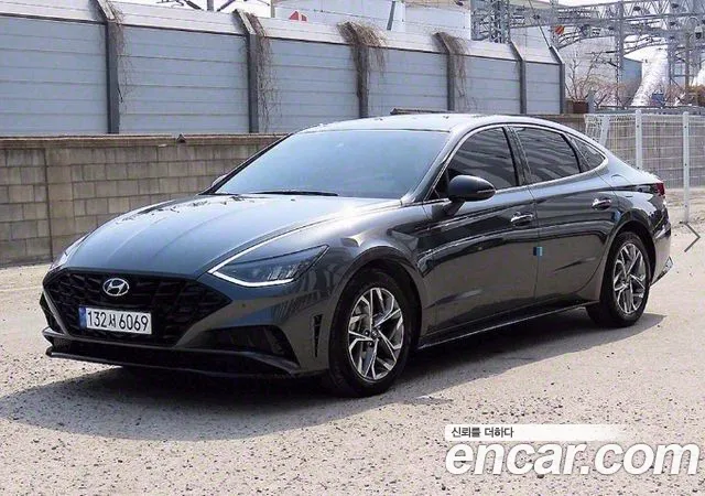 Hyundai Sonata Premium Plus
