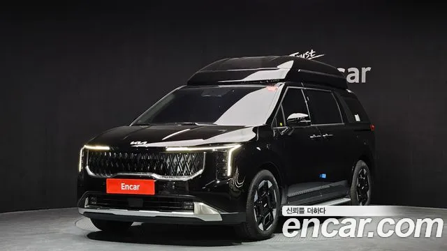 Kia Carnival Signature