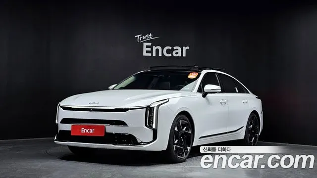 Kia K8 Signature
