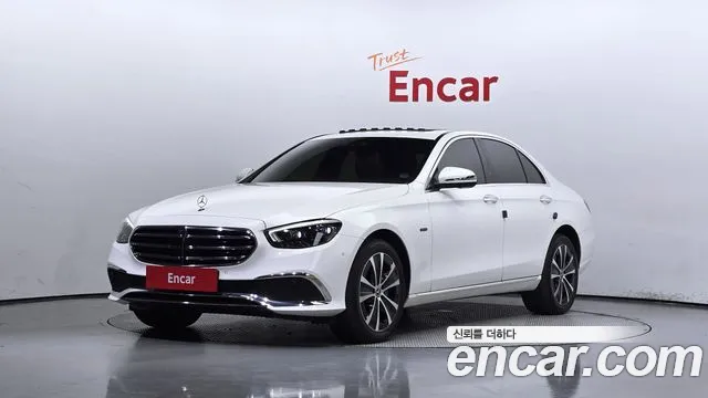 Mercedes-Benz E-class E300e 4MATIC Exclusive