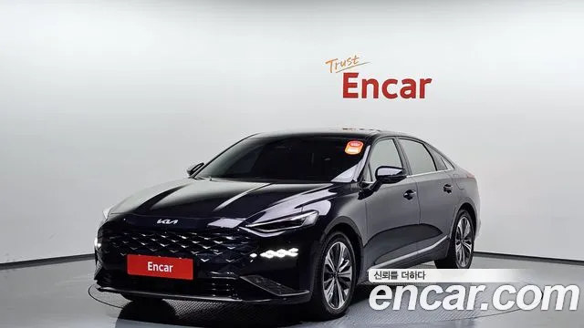 Kia K8 Signature