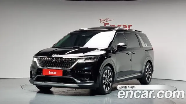 Kia Carnival 9-Seater Signature