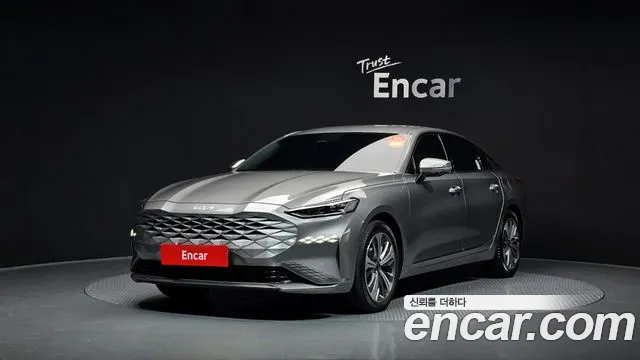 Kia K8 Signature