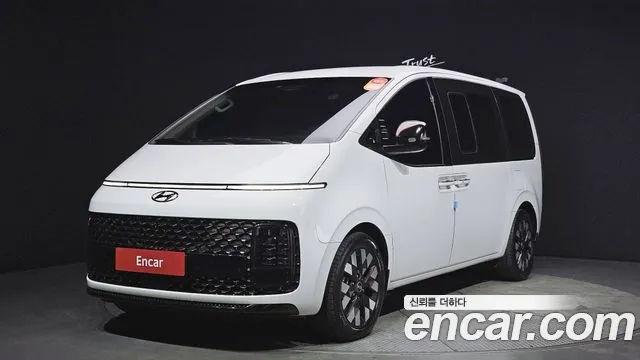 Hyundai Staria Inspiration