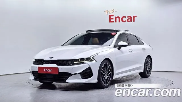 Kia K5 Signature