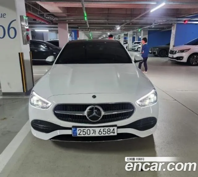 Mercedes-Benz C-Class C300 4MATIC Avantgarde