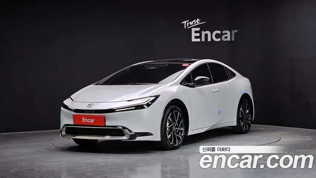 Toyota Prius 2.0 PHEV XSE