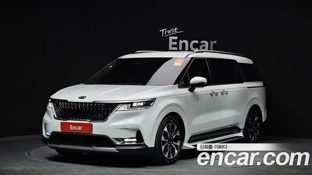 Kia Carnival 9-Seater Signature