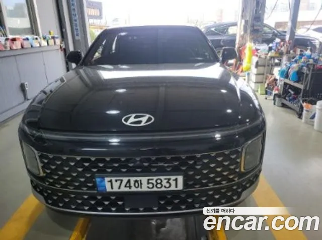 Hyundai Granger Exclusive