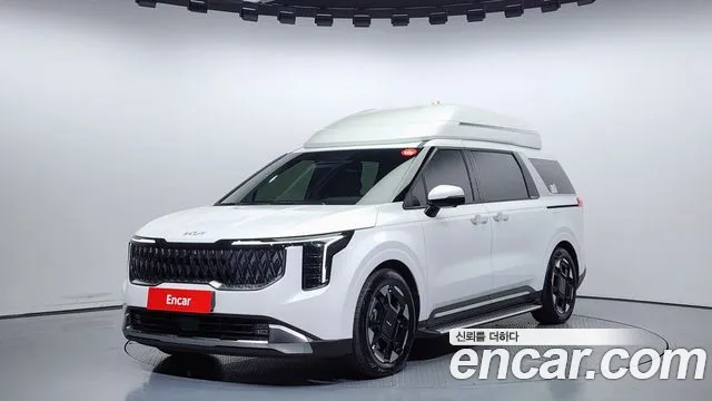 Kia Carnival Signature