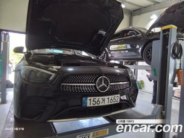 Mercedes-Benz E-class E350 4MATIC AMG Line