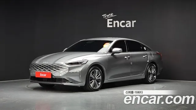 Kia K8 Signature