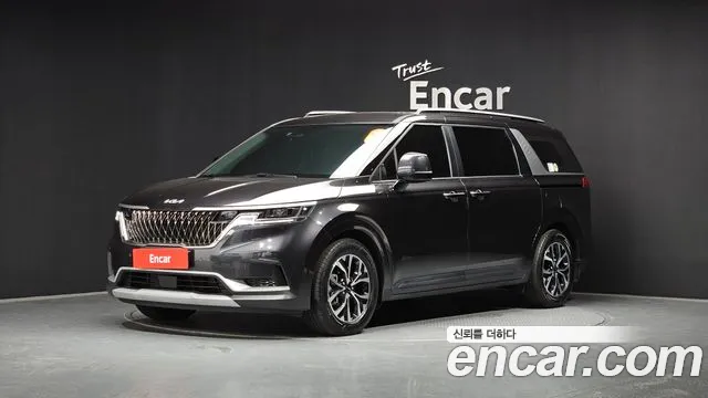 Kia Carnival 11-Seater Prestige