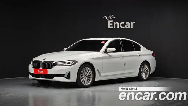 BMW 5-Series 530i Luxury