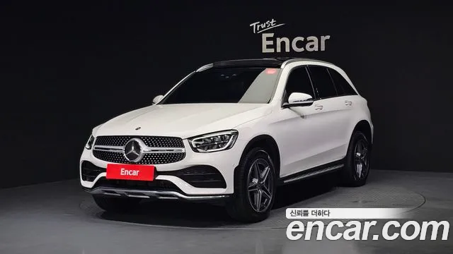 Mercedes-Benz GLC-Class GLC300e 4MATIC