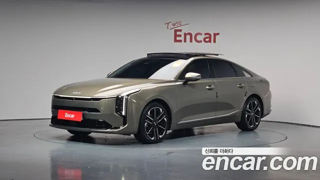 Kia K8 Signature