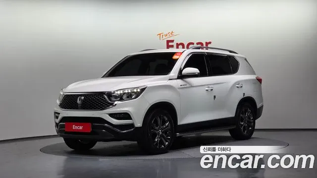 KG Mobility (Ssangyong) Rexton White Edition