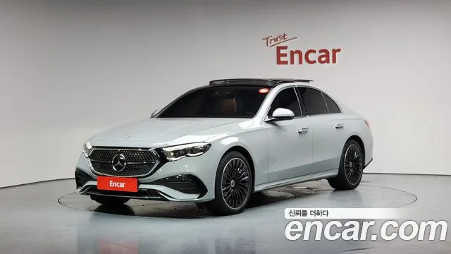 Mercedes-Benz E-class E300 4MATIC AMG Line Premiere Special