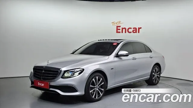 Mercedes-Benz E-class E300e 4MATIC Exclusive