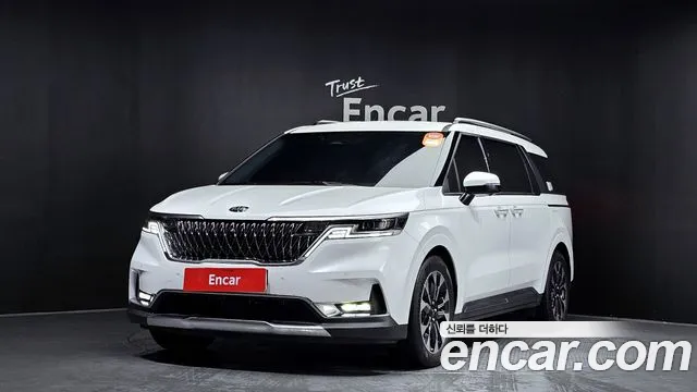 Kia Carnival 9-Seater Signature