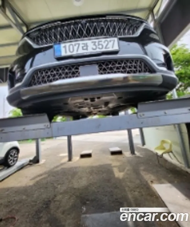 Kia Carnival 7-Seater Signature