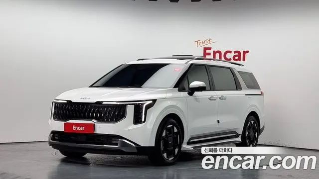 Kia Carnival HEV 9seater Signature