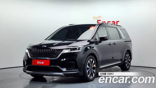 Kia Carnival Gasoline 9-Seater Noblesse