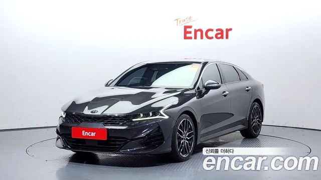 Kia K5 Signature