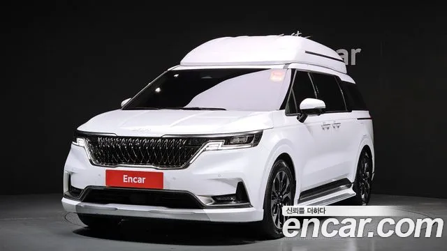 Kia Carnival Signature