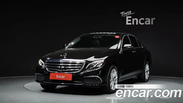 Mercedes-Benz E-class E300 4MATIC Exclusive