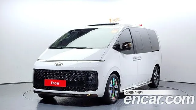 Hyundai Staria Inspiration