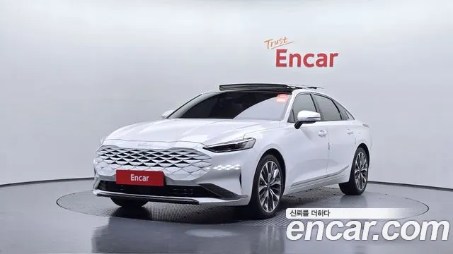 Kia K8 Signature