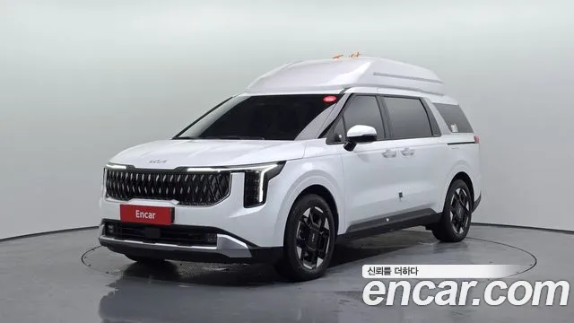 Kia Carnival HEV 9-Seater Hi-Limousine (Special vehicle)