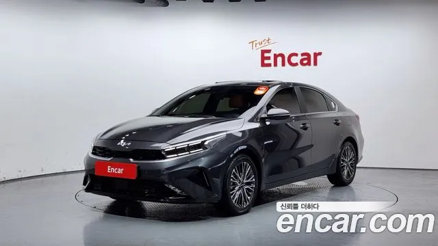 Kia K3 Signature