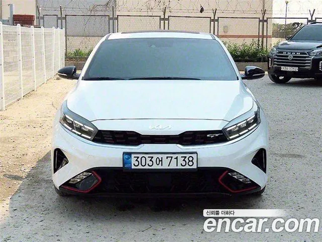 Kia K3 Signature