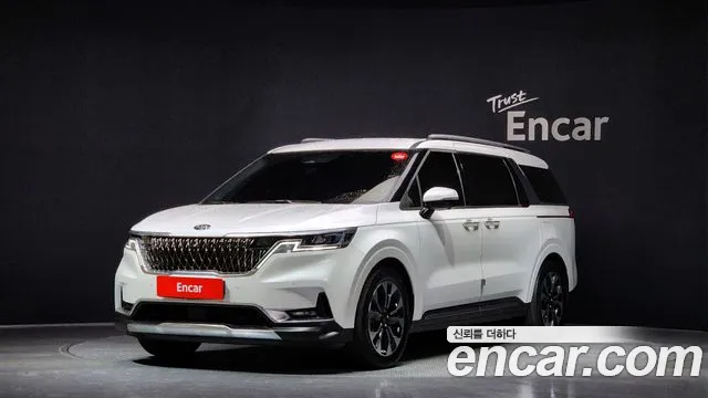 Kia Carnival 7-Seater Noblesse