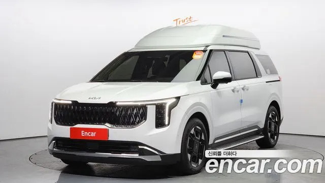 Kia Carnival Signature