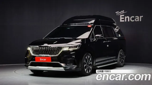 Kia Carnival Signature