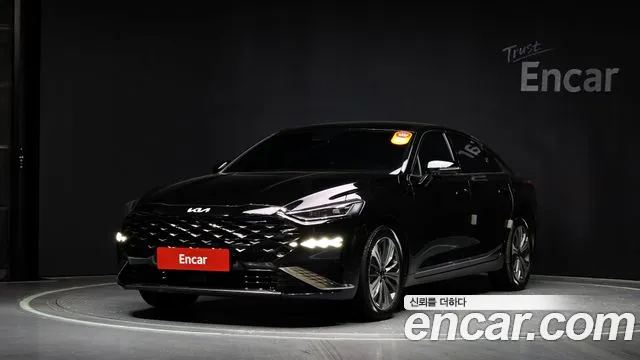 Kia K8 Signature