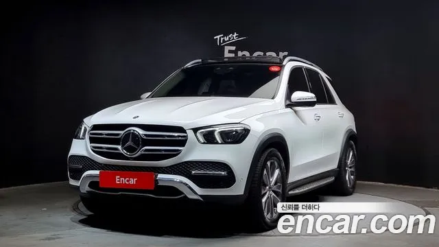 Mercedes-Benz GLE-Class GLE300d 4MATIC