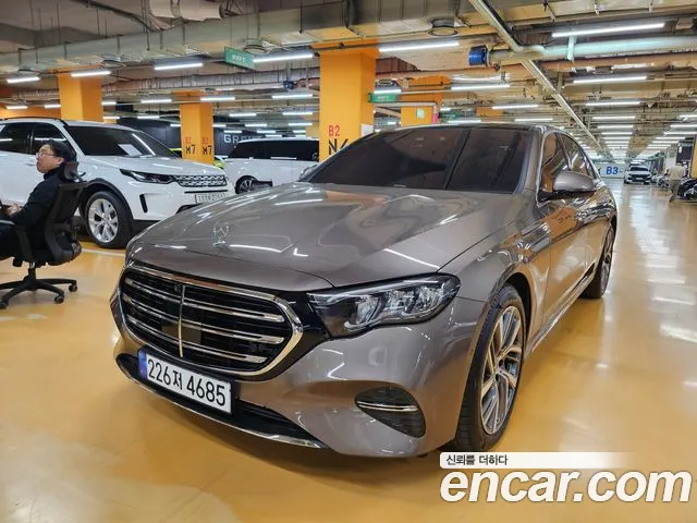 Mercedes-Benz E-class E220d 4MATIC Exclusive