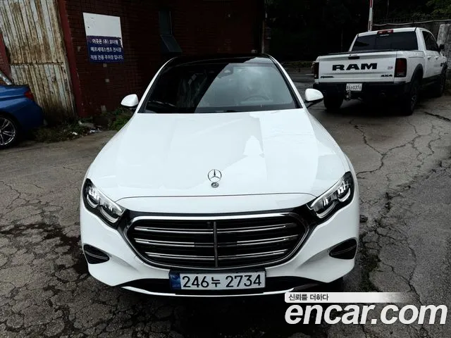 Mercedes-Benz E-class E220d 4MATIC Exclusive