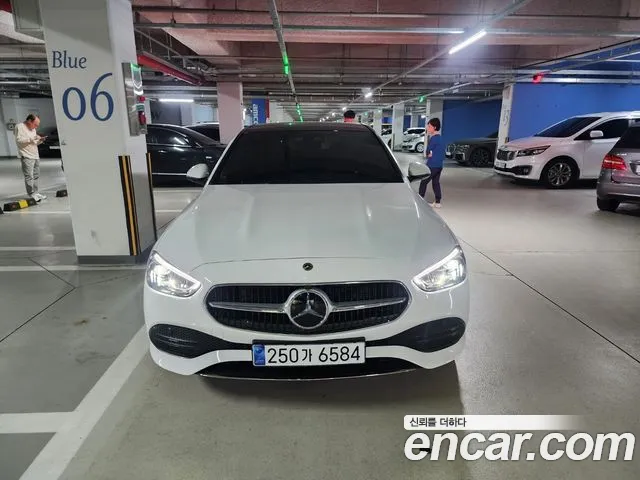Mercedes-Benz C-Class C300 4MATIC Avantgarde