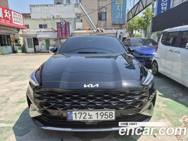 Kia K8 Signature
