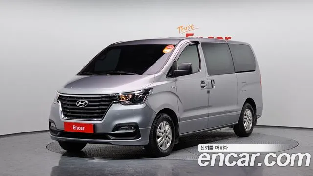 Hyundai Starex Smart