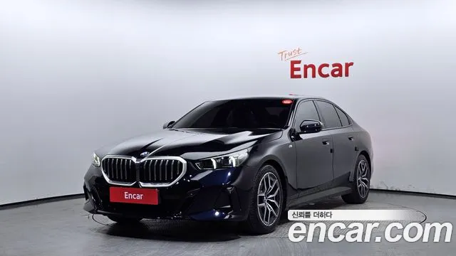 BMW 5-Series 520i