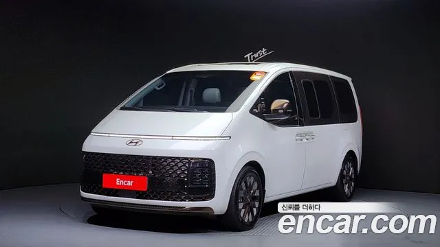 Hyundai Staria Inspiration