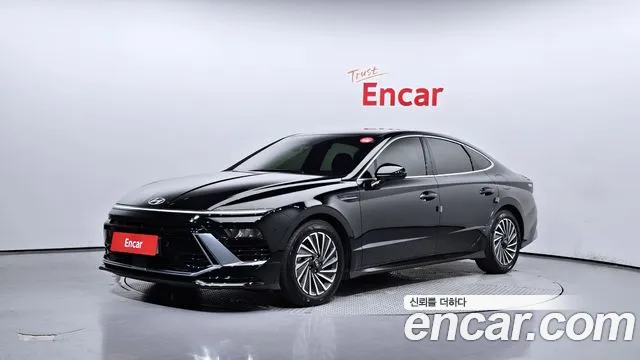 Hyundai Sonata Exclusive